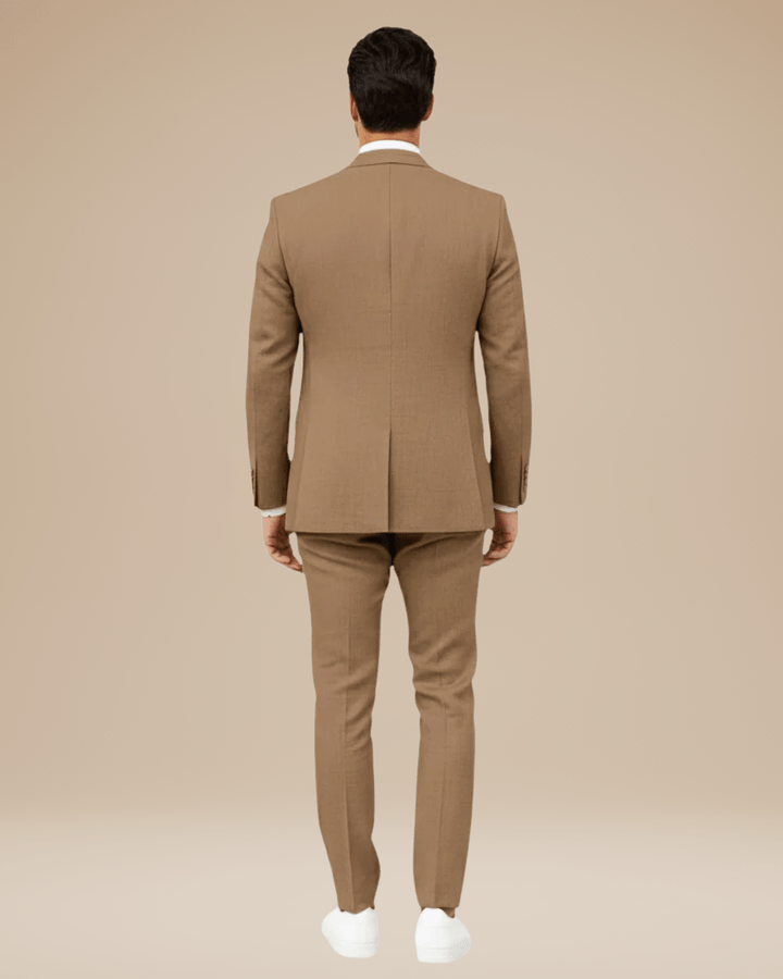 Completo da Uomo Slim Fit | Silhouette Pulita e Stile Contemporaneo per Ogni Occasione