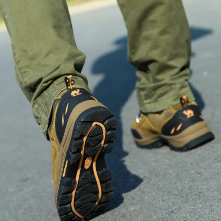 Camel Mid Scarpe Trekking Leggere