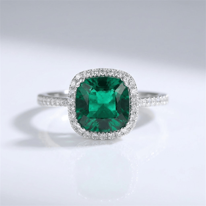 Savia™ - Anello halo con smeraldo verde a cuscino