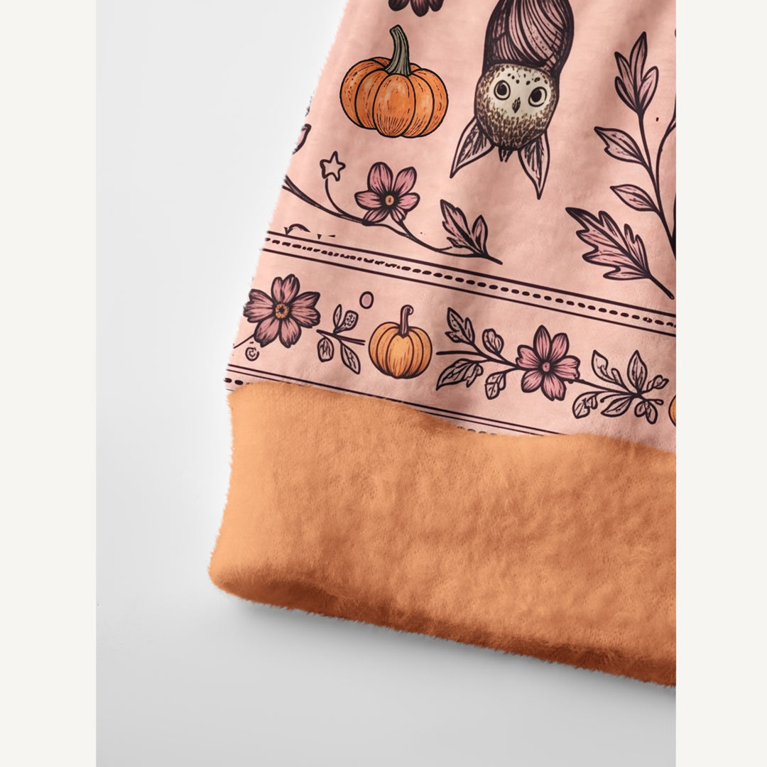 Cardigan lavorato a maglia floreali di Halloween con pipistrelli e zucche