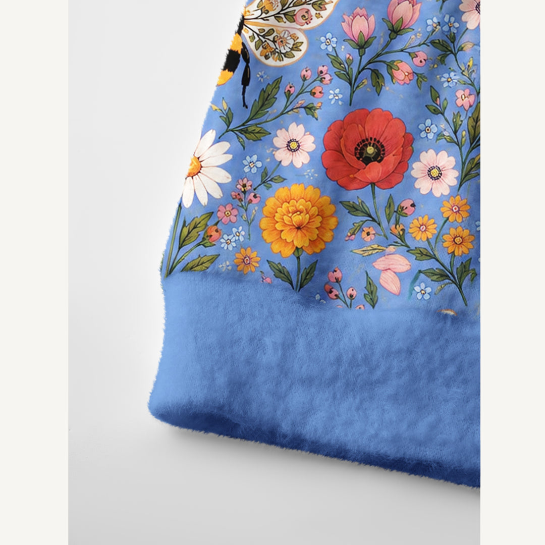Cardigan lavorato a maglia da giardino incantato con api e fiori di campo