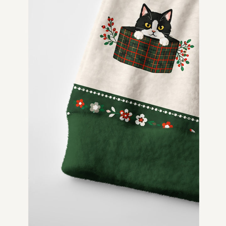 Cardigan lavorato a maglia Natalizio per Gatti con Fantasia a Tema Giardino