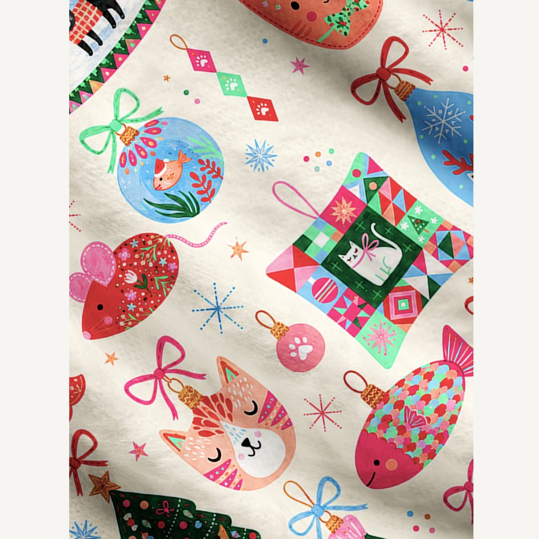 Cardigan lavorato a maglia Natalizi per Gatti con Fantasia di Decorazioni Natalizie