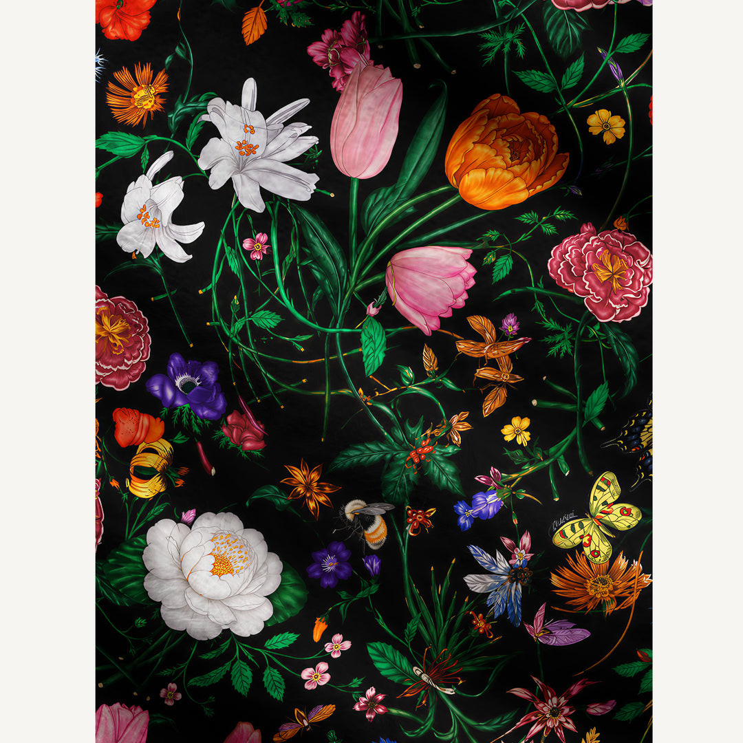 Maglione a girocollo con motivo di fiori selvatici e farfalle