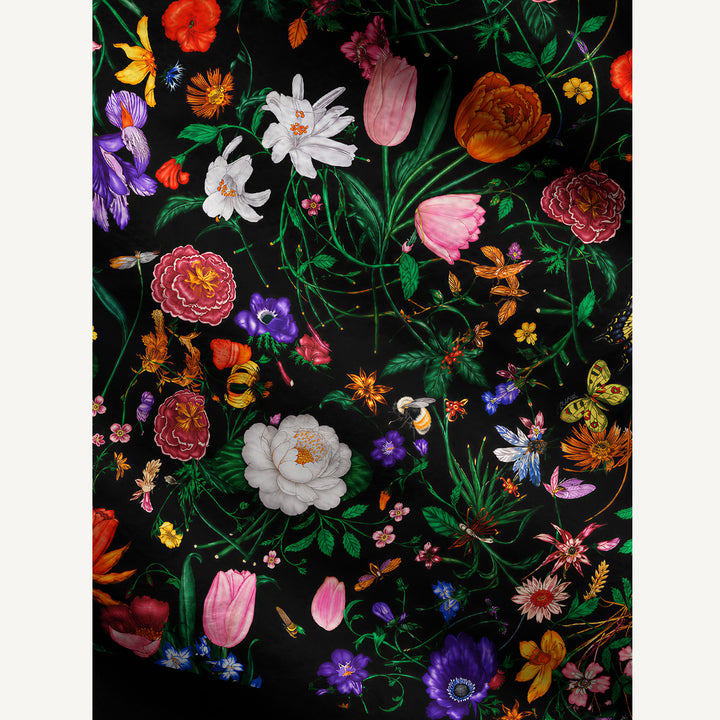 Cardigan lavorato a maglia Fiori selvatici e farfalle a mezzanotte