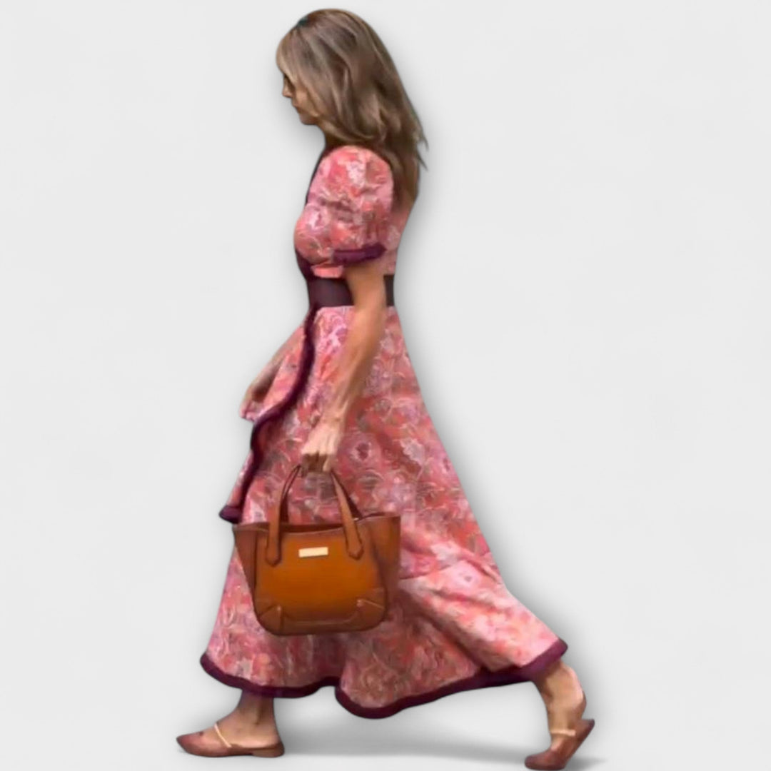 Abito maxi elegante rosa con maniche corte