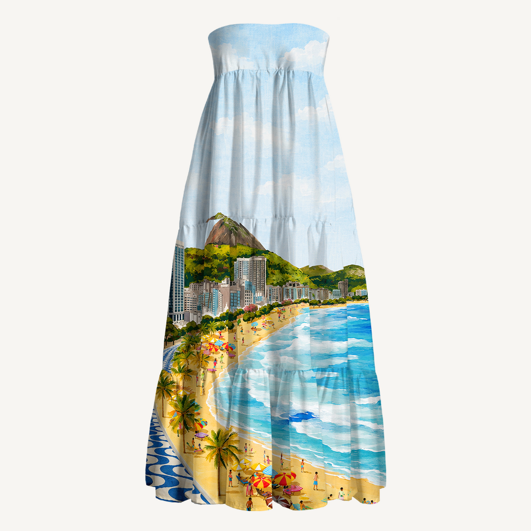 Gonna lunga e abito senza spalline: spiaggia e sole