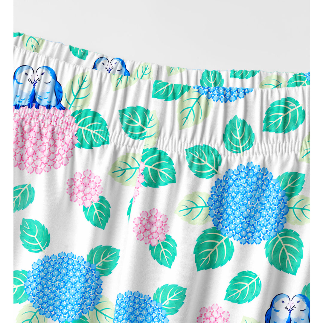 Set di pigiami a maniche lunghe con ortensie e uccellini blu da giardino