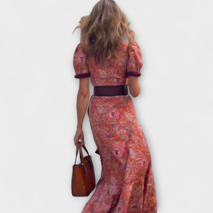 Abito maxi elegante rosa con maniche corte