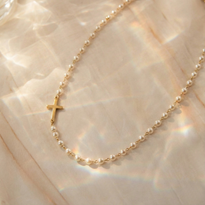 Mirabile™ - Collana a Croce Decorata con Perle d&