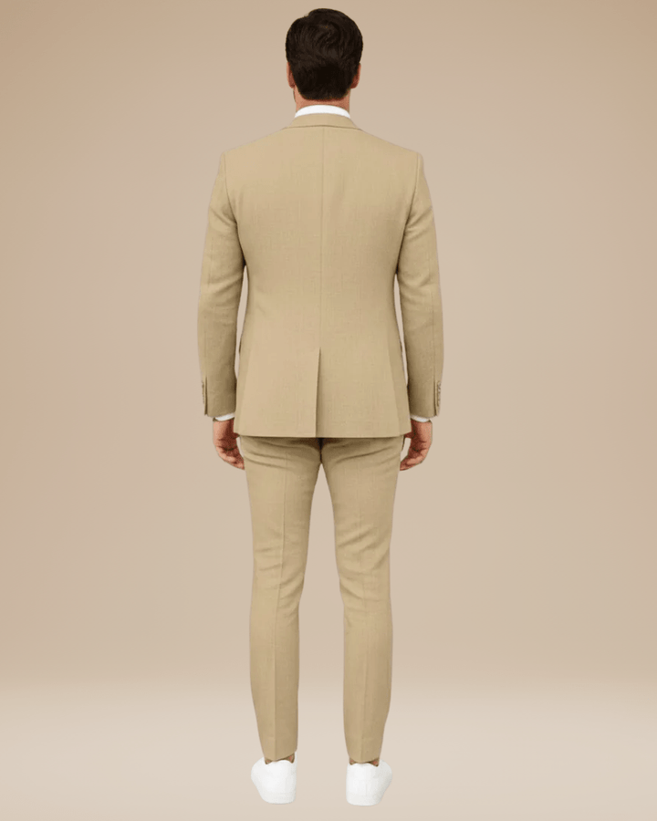 Completo da Uomo Slim Fit | Silhouette Pulita e Stile Contemporaneo per Ogni Occasione