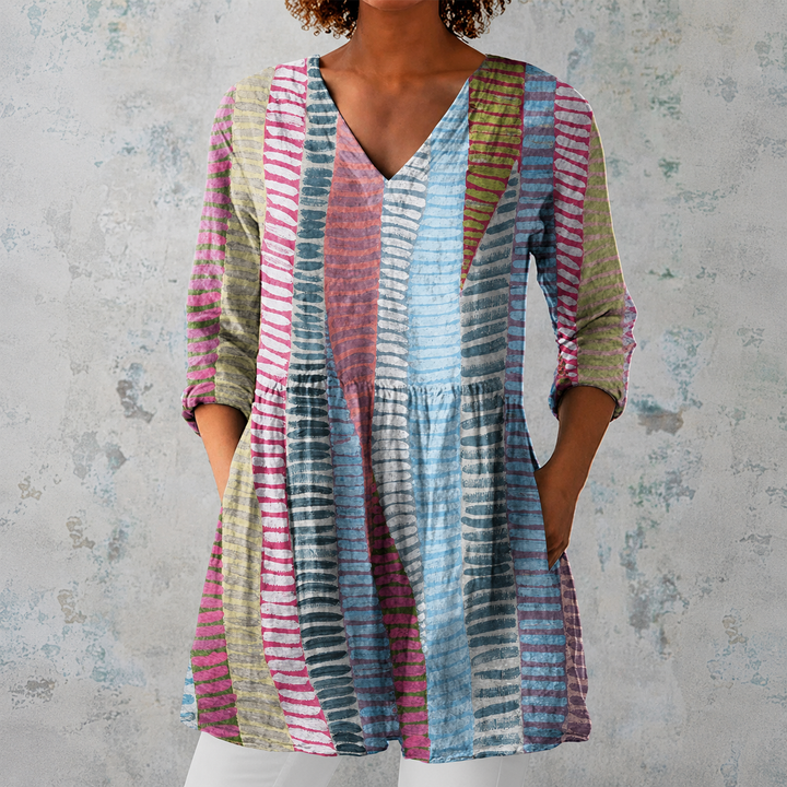 Gaia | Camicia lunga in lino con strisce acquerellate dipinte a mano