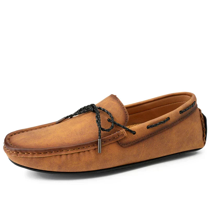 Mocassini in suede fatto a mano
