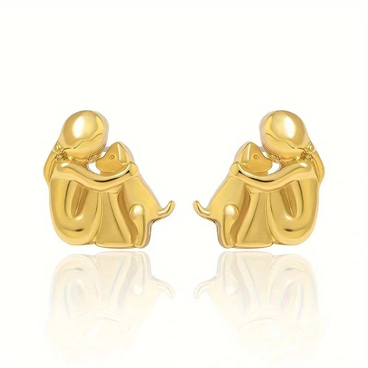 Hug Earrings in Silver and Gold